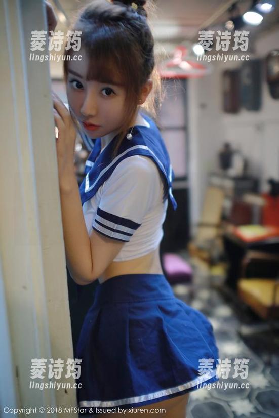 MFStar模范学院-Manuela玛鲁娜 MFStar模范学院 - Manuela玛鲁娜婚纱美图分享——打破常规,家里的狗子都开始追着拍照了!