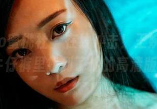 MiiTao蜜桃社 - 在线冲击！王婉悠Queen在牛仔裤里找到了他的高清版个性。