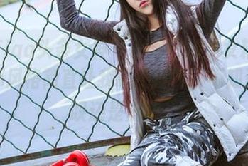 TouTiao头条女神 - 小热巴的少女精选原图，那风格简直让我喘不过气，不知道该感叹还是沉醉。