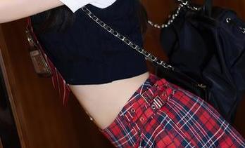 XIAOYU语画界 - 福利写真：徐莉芝Booty，油亮亮的，这样的拍照技巧真想要学习一下！