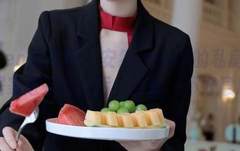 Xiuren秀人网 - 安然anran的私房：呃，居家进去有点污，哈哈，不好意思！