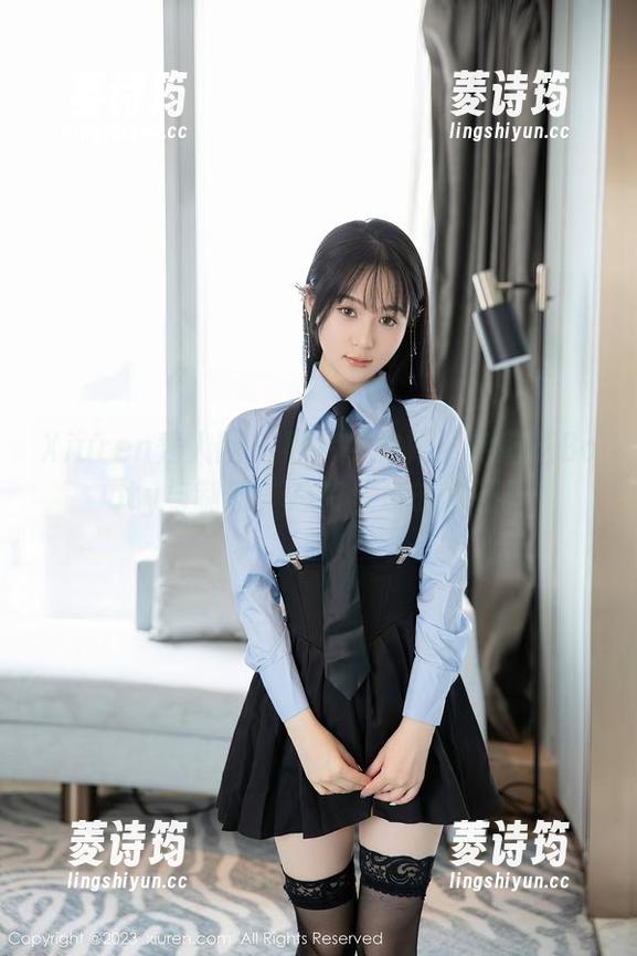 Xiuren秀人网 - 照片中的她：徐莉芝Booty与制服，总有反差的火花！