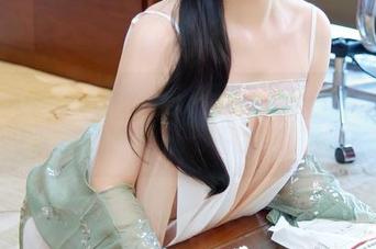 Xiuren秀人网 - 镂空探险——风景尤美送你免费的图册，做好准备吼！
