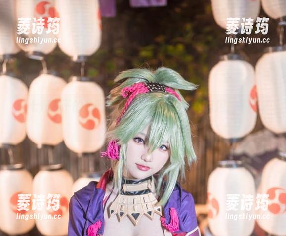 七七娜娜子 七七娜娜子的碧蓝航线写真:光荣也要有趣,哪怕春天只穿了短裤!