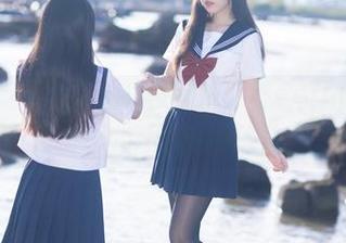 分享一下，这位三无人型的兔女郎cos，飞鸟马时代的战斗服好像不止是打斗那么简单...