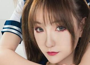 丽柜 - 原图上传！心心定义的“女友”像极了时光里的青春片段。