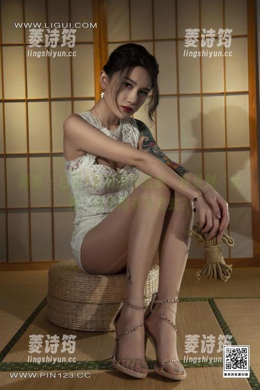 丽柜-柒柒 丽柜 - 白裙+柒柒的作品集,算是对“优雅”的不同书写方式?