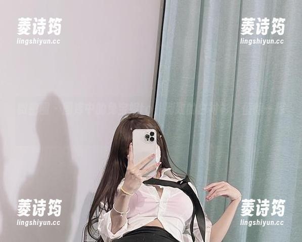 兔宝妮to 微密圈 - 图库中的兔宝妮to,别致的白衬衫,值得一探究竟?