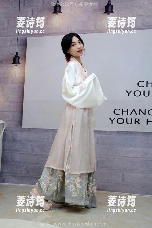 初夏女神 - 环环的少女写真集：谁会不被这些少女的气息吸引呢？