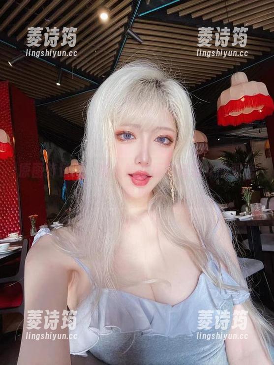 原图传送门：啾小妍的福利与猫女的双语查询