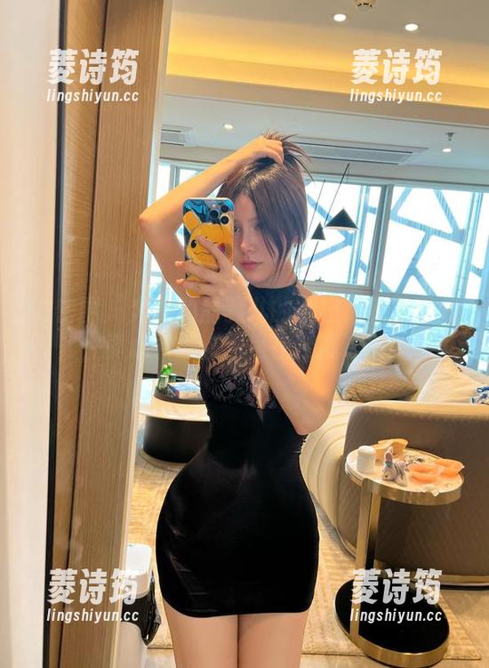 微密圈 - 奔跑的晶骡儿的小短裙私房图集，真心希望这不是在变演讲稿！