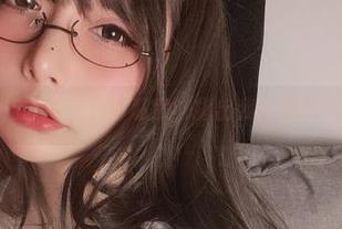 小泉学姐吖的兔女郎私房，指出我这颗单身狗的心