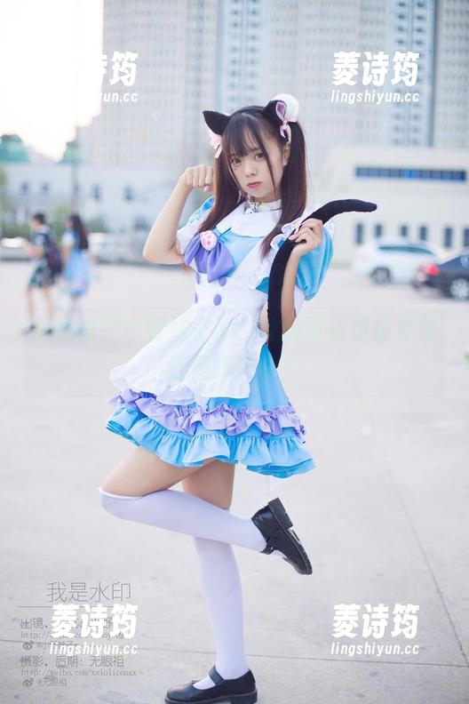 原图里的小野妹子w，礼服到底是想夸张还是想内敛？