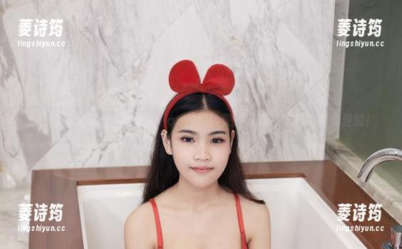 尤物馆-孟狐狸FoxYini 尤物馆 - 快来看,孟狐狸FoxYini的美脚写真,吃瓜也是免费的!