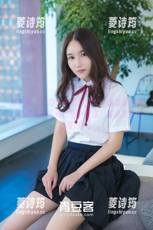 推女神 - 空姐王明明作品集：你准备用什么姿势来迎接她的空中优雅？建议准备好心潮澎湃！