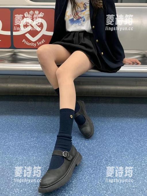 微密圈 - 这什么套路？无敌哒小姨妈的白色资源让我对搭配天天玩失踪