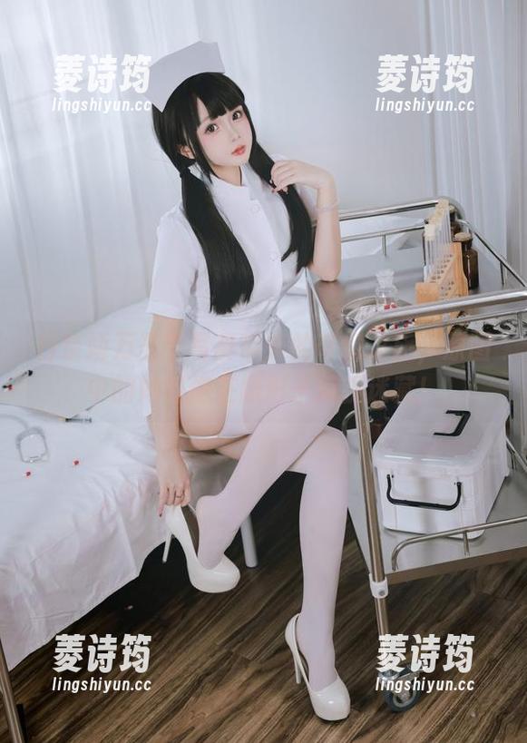 日奈娇 日奈娇万圣节写真带来的奇幻之旅,原图中的她好像在跟影子玩捉迷藏!