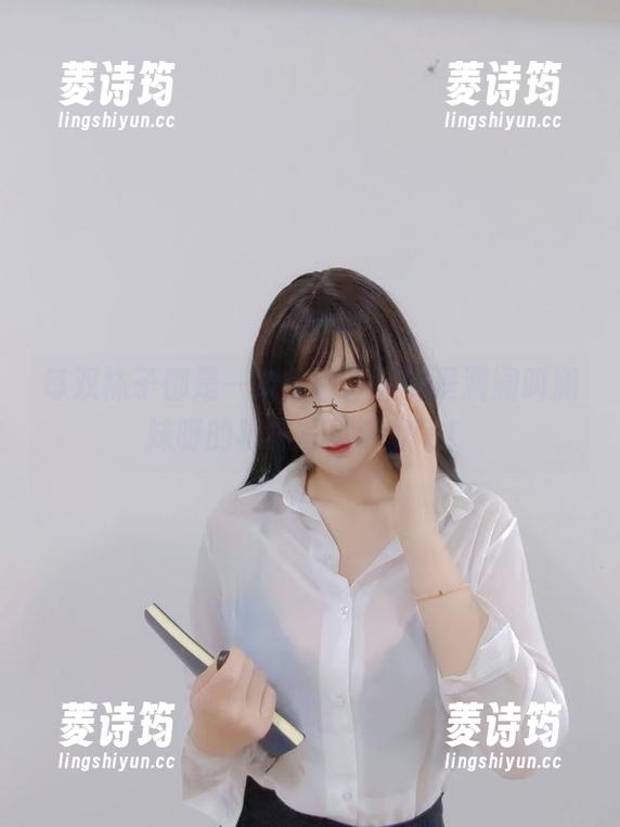 每双袜子都是一次冒险，星澜是澜澜叫澜妹呀的棉袜写真带你飞！