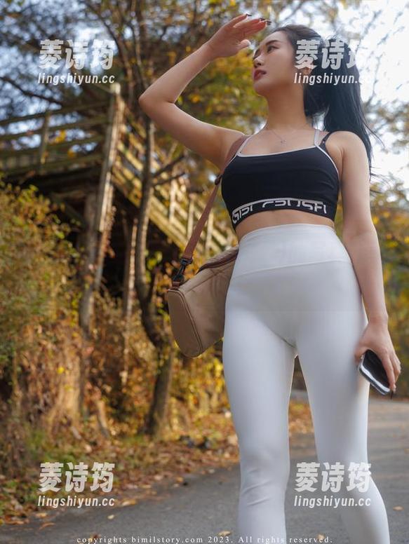 不止于制服，普美Bomi(보미)的写真分享充满惊喜！