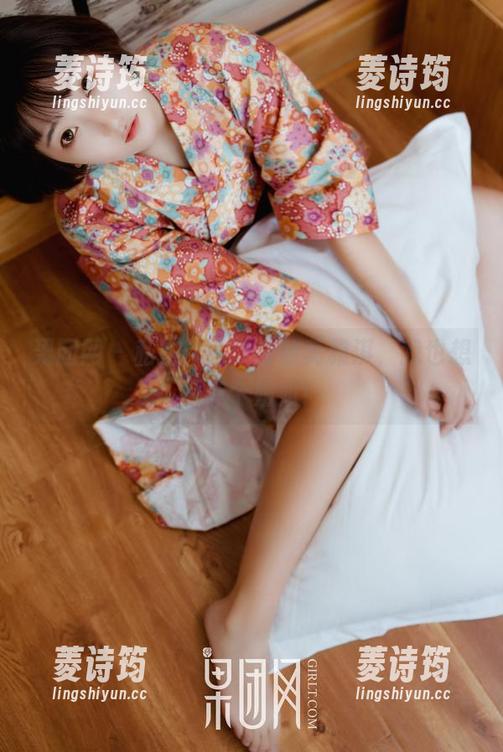 果团网 - 私拍作品：看到莫雅淇，我也想拥有个姐姐！