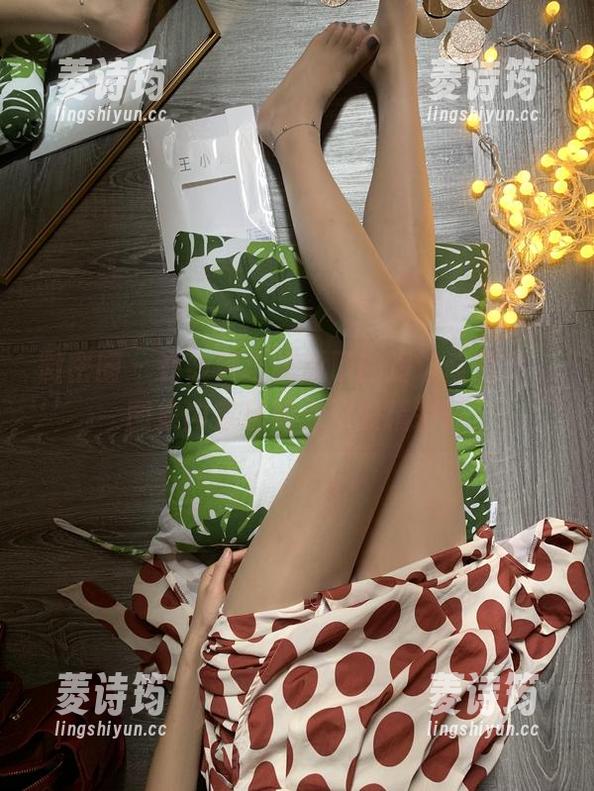 桃脱了 微密圈 - 在线目击桃脱了的海边奇遇记,图集内容犹如海浪般精彩!