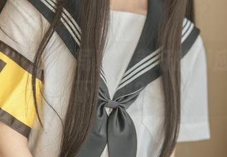 桃良阿宅的美脚写真集美好的脚应该有个下载吧？