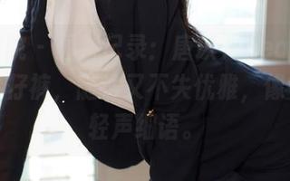 模范学院 - 图片记录：唐琪儿Beauty和她的牛仔裤，随性又不失优雅，像在耳边轻声细语。