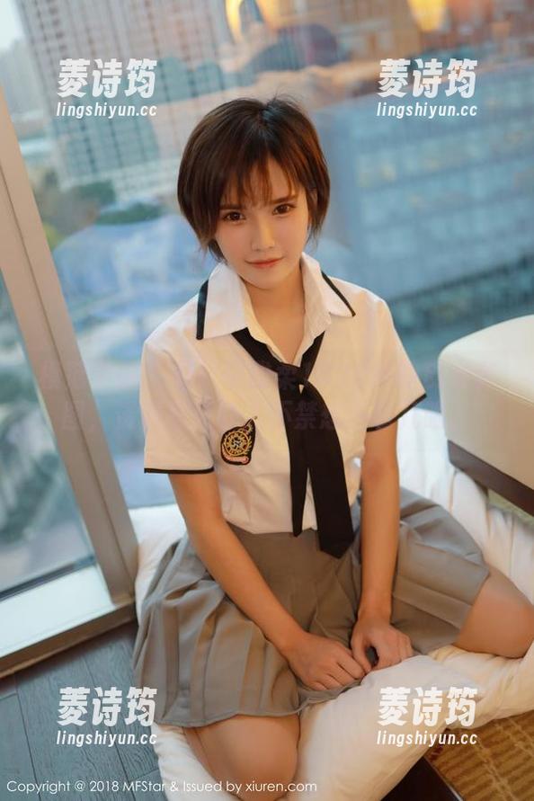 模范学院-李雅柔182CM 模范学院 - 看!李雅柔182CM的皮衣套图,资源品质让人不禁想多看几眼。