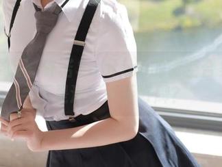 模范学院 - 许诺Sabrina的镂空合集：是不是透得一手好牌？