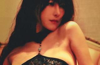 樱晚gigi这个“消磨热度”的大侠，拍照不是没事做吗？
