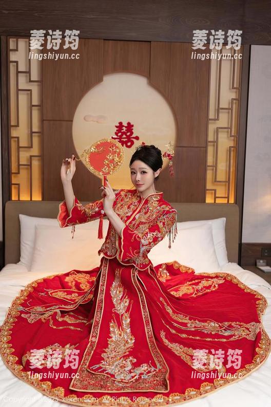 秀人网 - 七七kiko的镂空写真集：就像美丽的窗户，看透又不全透