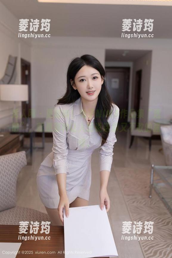 秀人网 - 更新咯！兔子NINA作品集“透明”，就是那种让人想说话却又不敢的骚动。