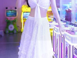 秀人网 - 私拍见真章：美七mia的JK美图，连我自己都快想入非非了！