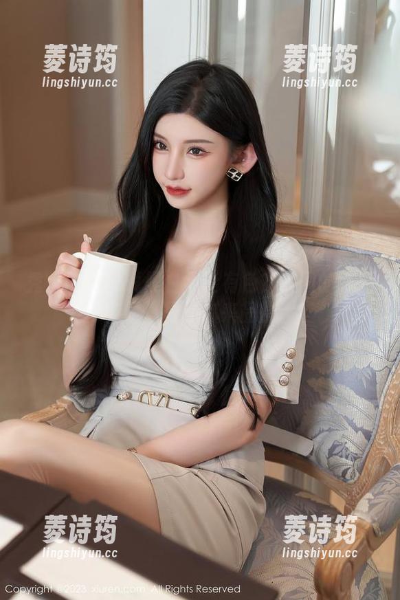秀人网 - 谁说黑白不能有色？袁圆的作品在网盘里等你来品鉴。