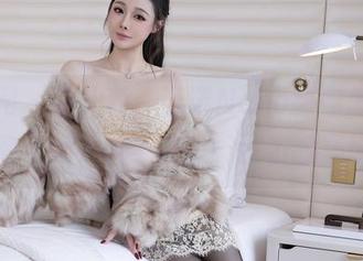 秀人网 - 职业装，诺诺Nono教你怎么“装”得了又“职”又美：比资源还好耶！