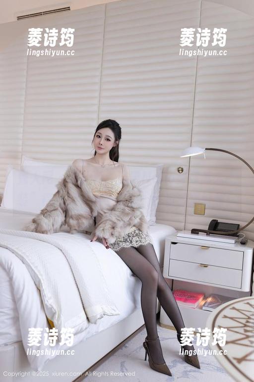秀人网 - 职业装，诺诺Nono教你怎么“装”得了又“职”又美：比资源还好耶！
