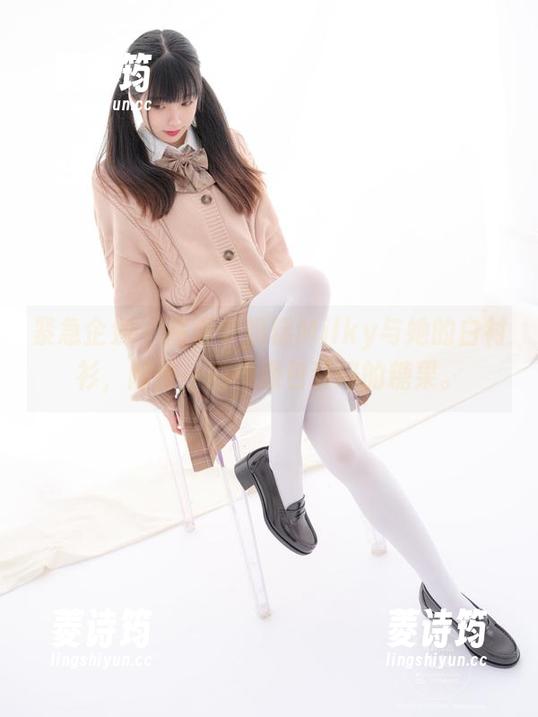 紧急企划-小奶糕Milky 紧急企划 - 高清小奶糕Milky与她的白衬衫,随便一拍都像包装好的糖果。