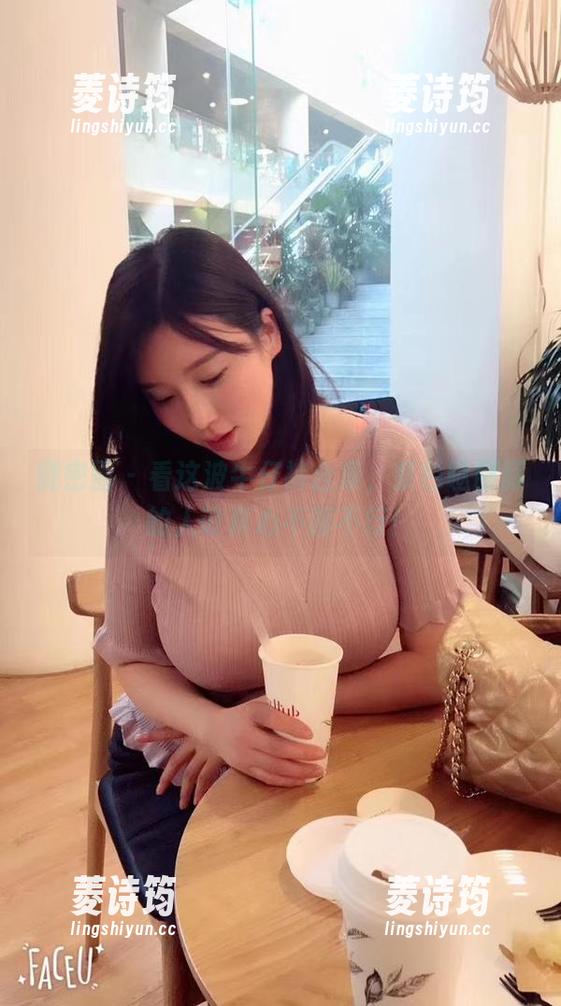 微密圈 - 看这波牛仔裤合集，紫色哒豚豚的人设真心不服不行！