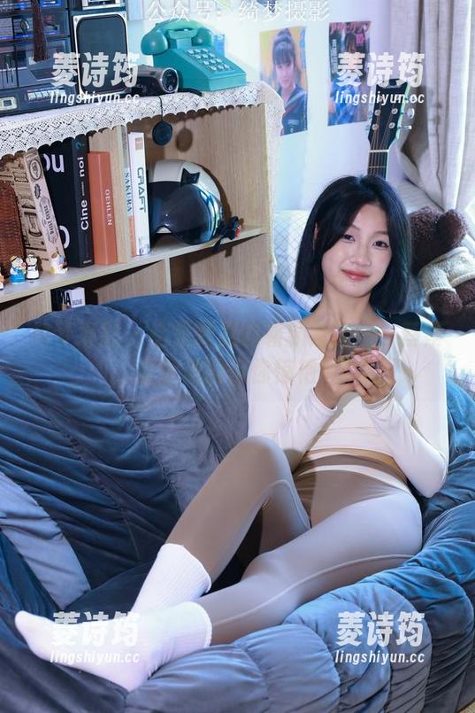 绮梦摄影 - 这是制服的崭新解读——蔡蔡最新美图保你惊艳！