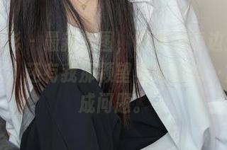 绮梦摄影 - 最新套图，阿琳的海边：沙子、海水，还有我那颗望着她的心…方向感成问题。