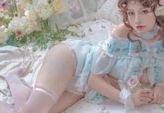 资源探险：芊川一笑MNK在花海中给少女留下的足迹