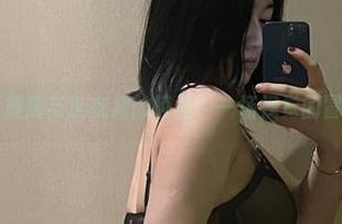微密圈 - 詹詹与连衣裙的较量：一场视觉的冒险与挑战