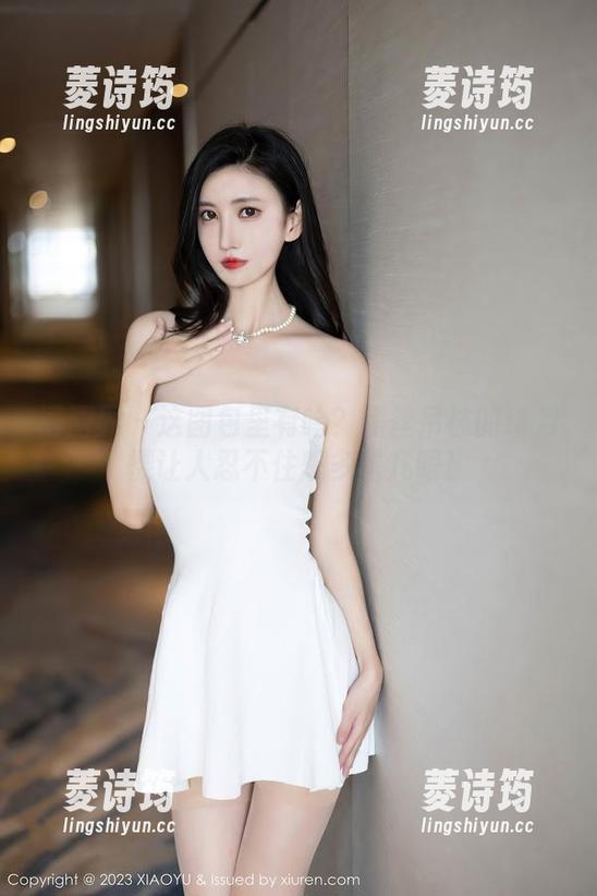 语画界-绯月樱 语画界 - 这图包里有啥?黑丝吊袜的绯月樱让人忍不住想多看几眼!